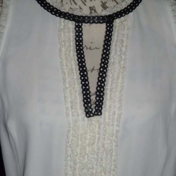 women's BEBE vintage coquette tank blouse size medium - Picture 2 of 5